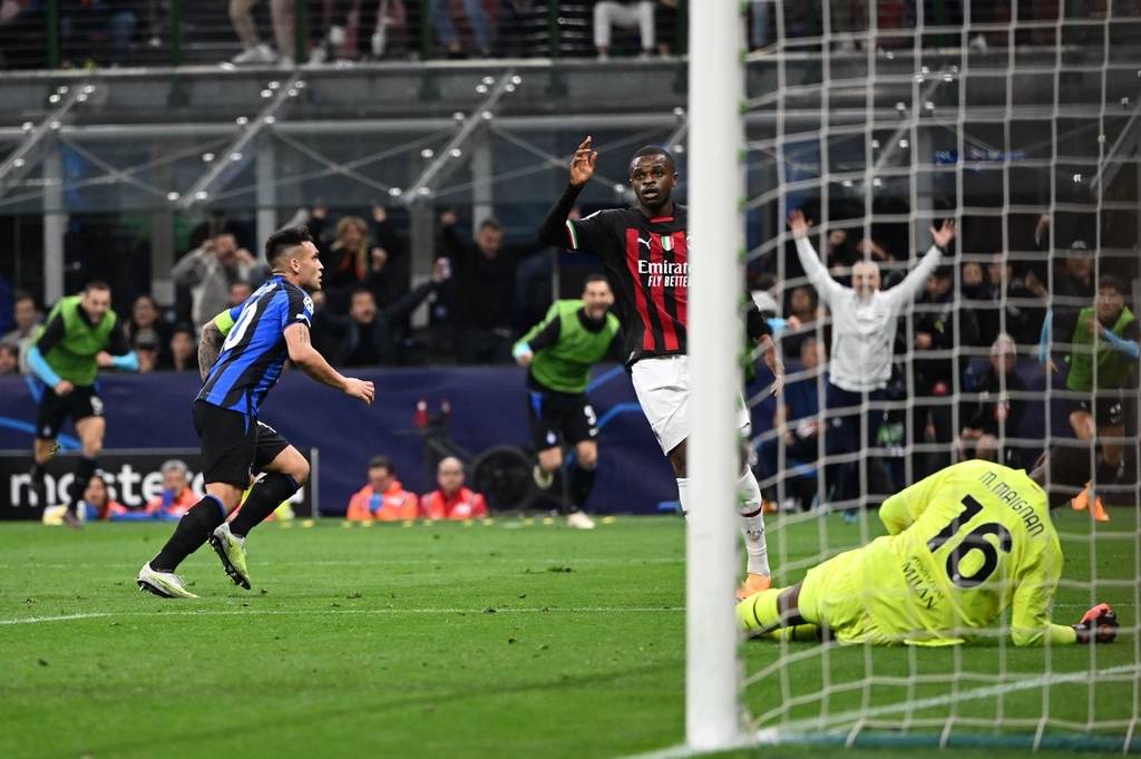 官方：天空体育获得2027-2031年欧联杯与欧协联的转播权