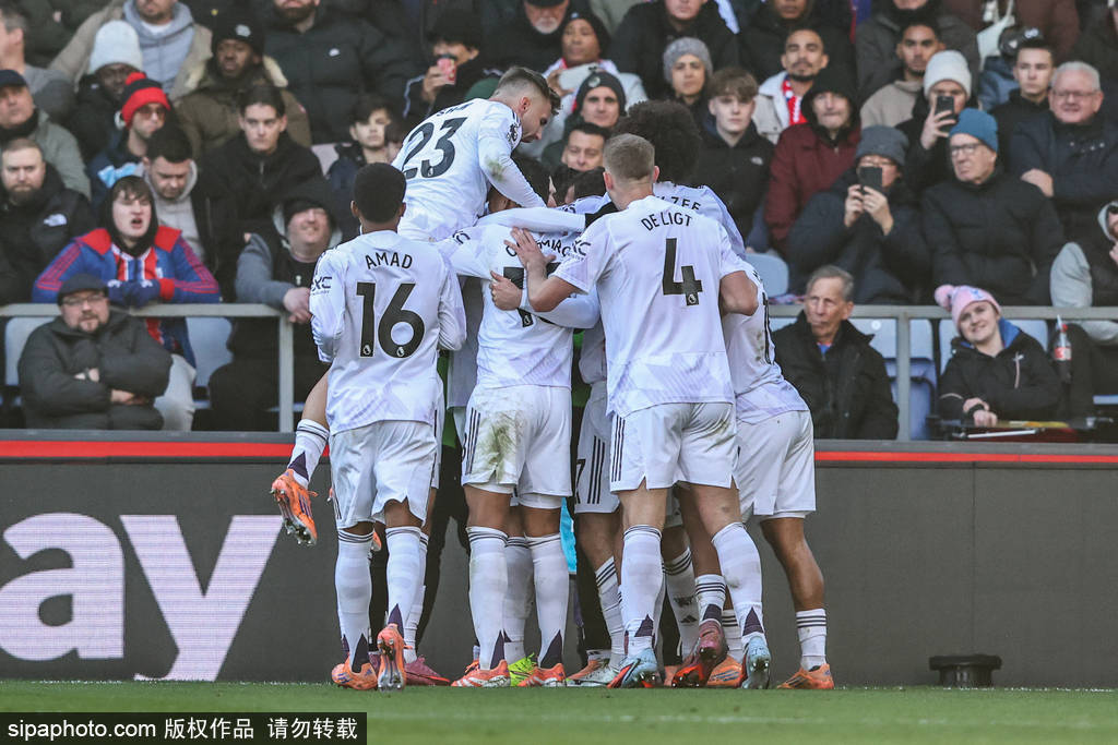 尽力局！约瑟夫·杨27分钟 19中10&三分9中4空砍全场最高32分