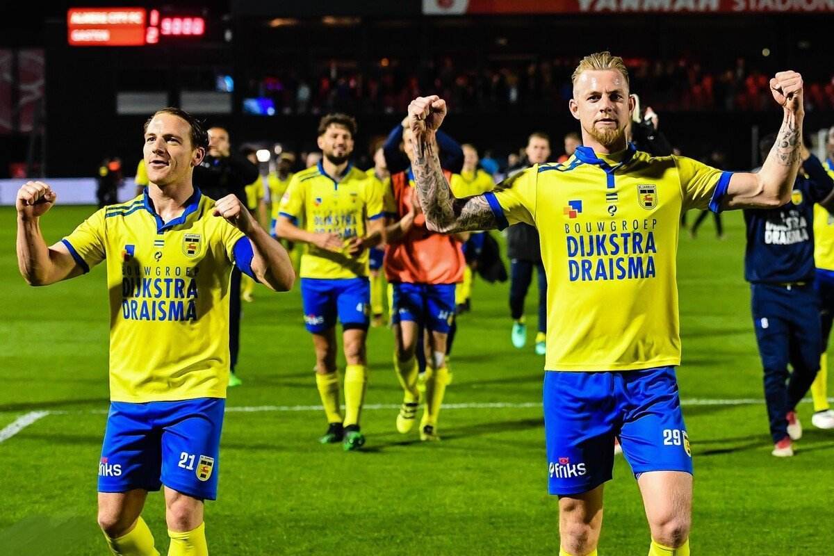 他的存在成 他的存在成